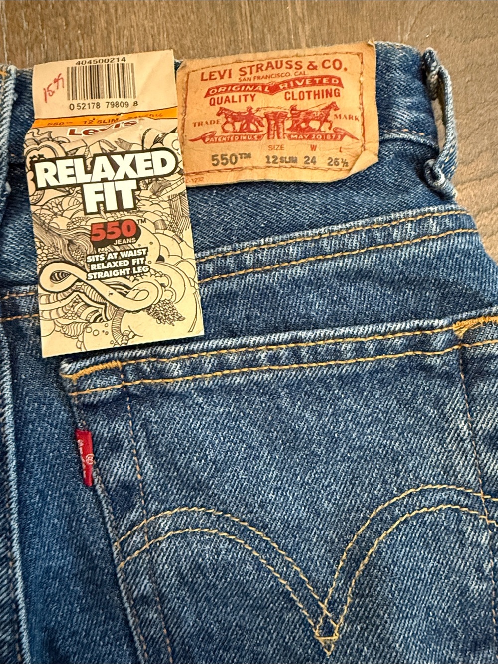 Levi's Kids Blue Denim Relaxed Fit Jeans with Red Tab